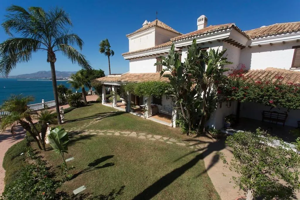 Andalusian Villa On The Sea And The Bay Of Μάλαγα